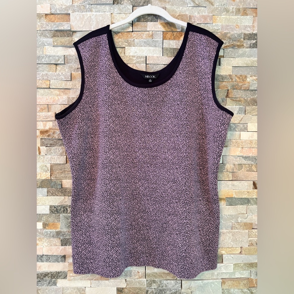 Misook Black and Light Pink Sleeveless Tank Top